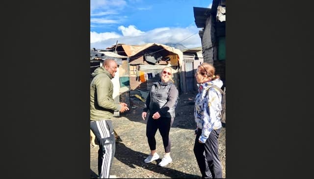 Cape Town: Nathi Langa Township Walking Tour