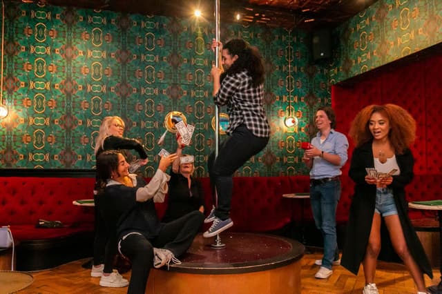 Amsterdam: Private Brothel Tour with Sex Worker Guide