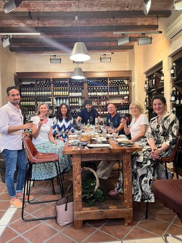 Marbella Old town Tour & Premium Tasting experience