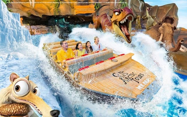 Jakarta: Sea World, Dunia Fantasi, and Ancol Dreamland Tour