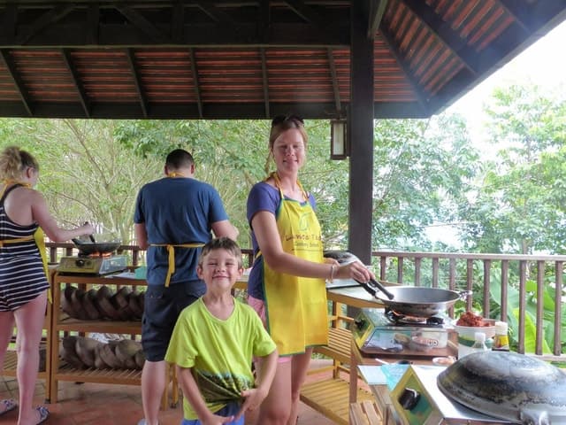 Koh Lanta: Lunch Course at Lanta Thai Cookery School