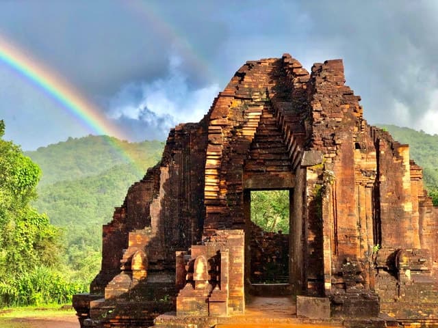 Unforgettable Marble Mountain & Hoi An Night Adventure