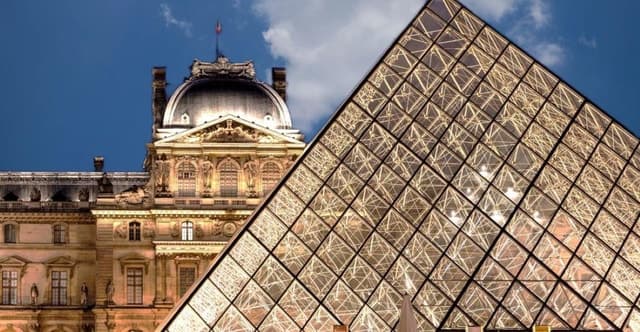 Paris: Louvre Museum Entry Ticket With Guide & River Cruise