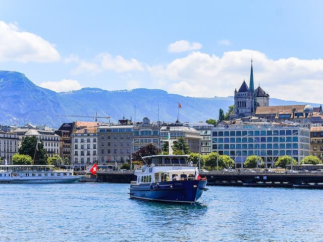 Geneva: 50-Minute Lake Geneva Cruise