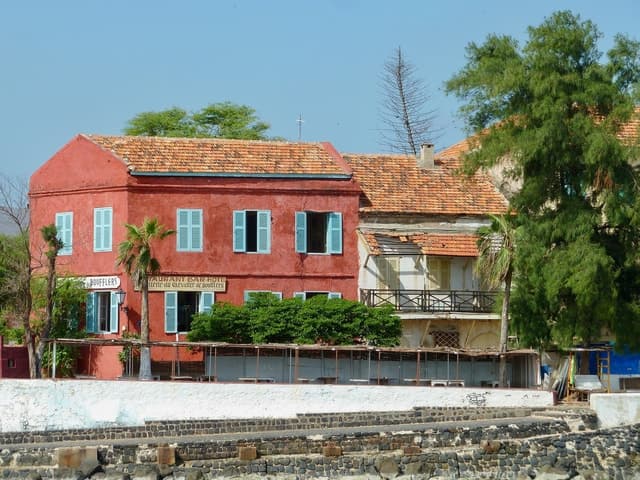 Goree Island: discover Senegalese history and culture