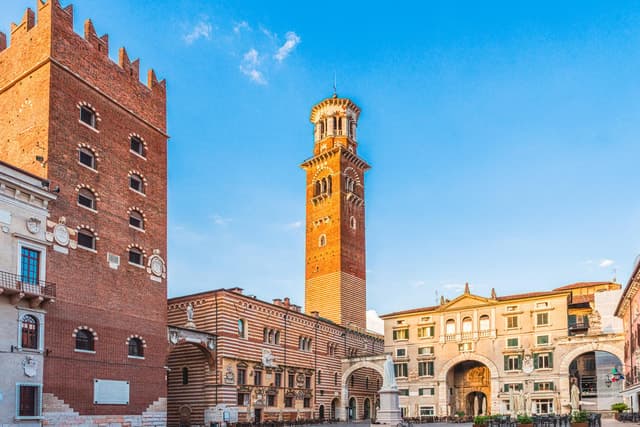 Best Verona Pub Crawl: Experience Verona's Nightlife