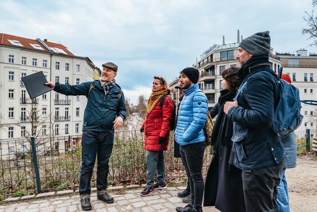 Authentic Prenzlauer Berg Street Food Tour & Berlin Eats