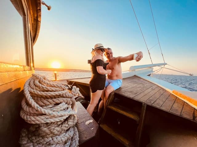 Unforgettable Rhodes Sunset Boat Tours & Sea Experiences