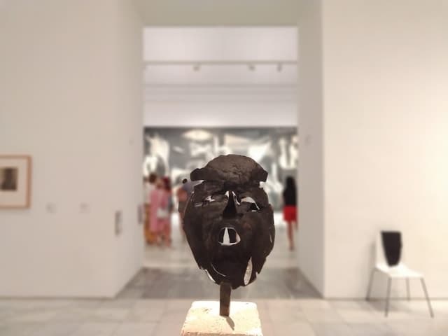 Madrid: Guided Tour of Reina Sofía Museum with Entry Ticket