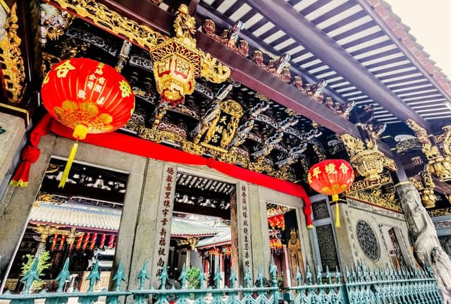 Authentic Singapore Chinatown Heritage Walking Tour