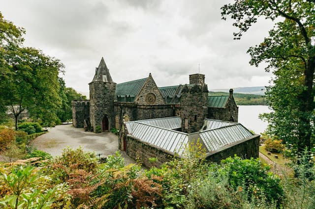 From Glasgow: Oban, Glencoe, Highland Lochs & Castles Tour