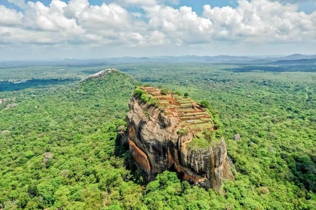 From Kandy: Sigiriya Rock & Dambulla Cave Temple Adventure