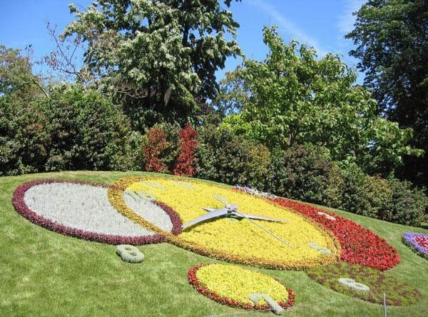 English Garden (Jardin Anglais)
