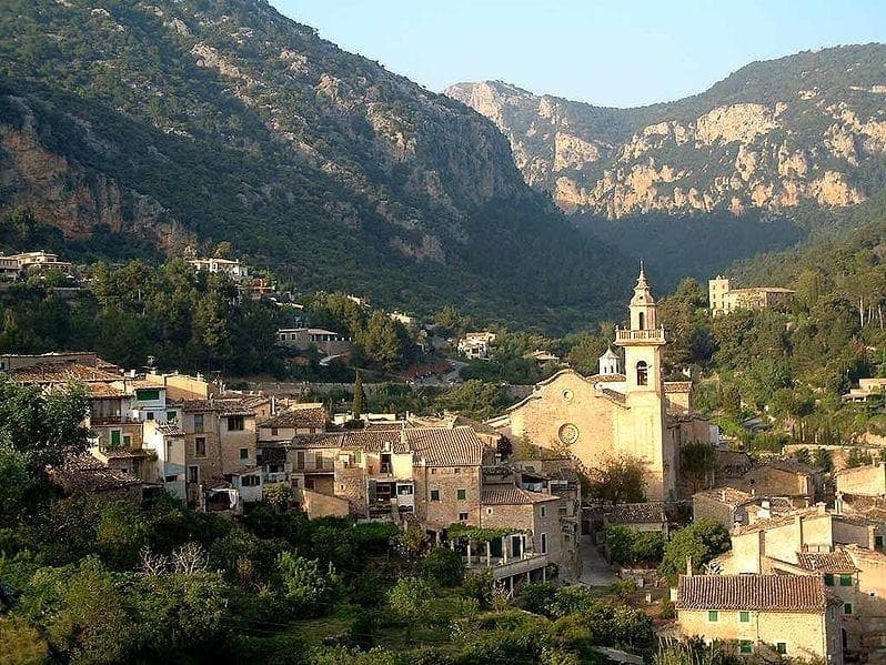 Valldemossa and La Granja