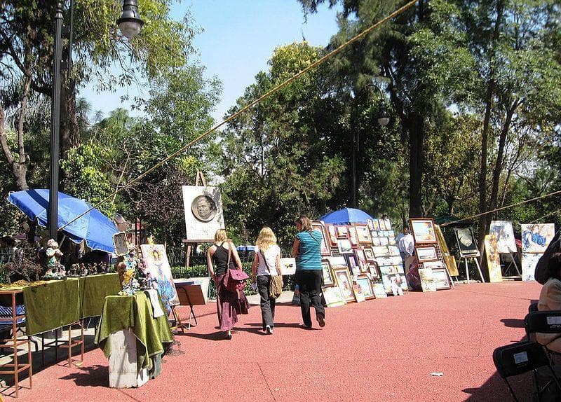 Bazaar Sábado (Saturday Market)