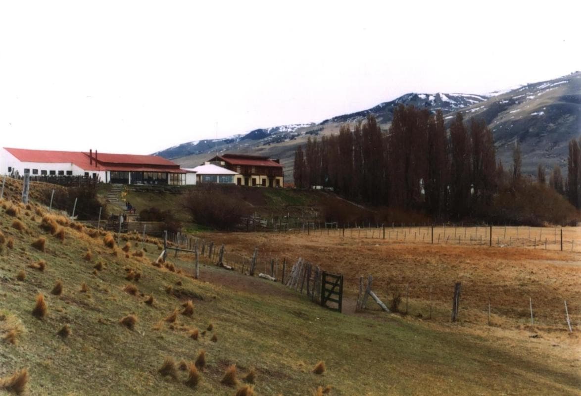 Estancia Alice (El Galpon Del Glaciar)