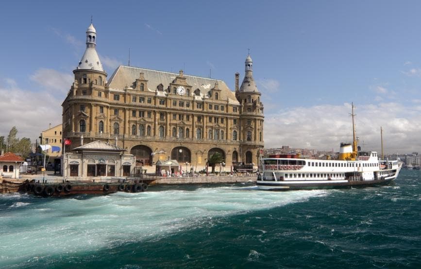 Haydarpasa Railway Station (Haydarpasa Gari)