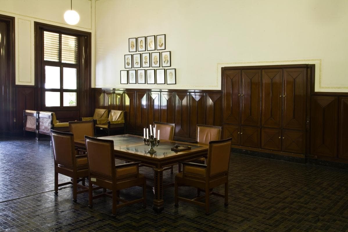 Octagon House