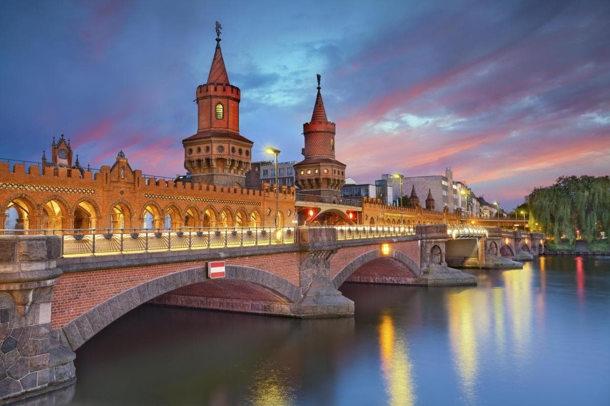 Oberbaum Bridge (Oberbaumbrücke)