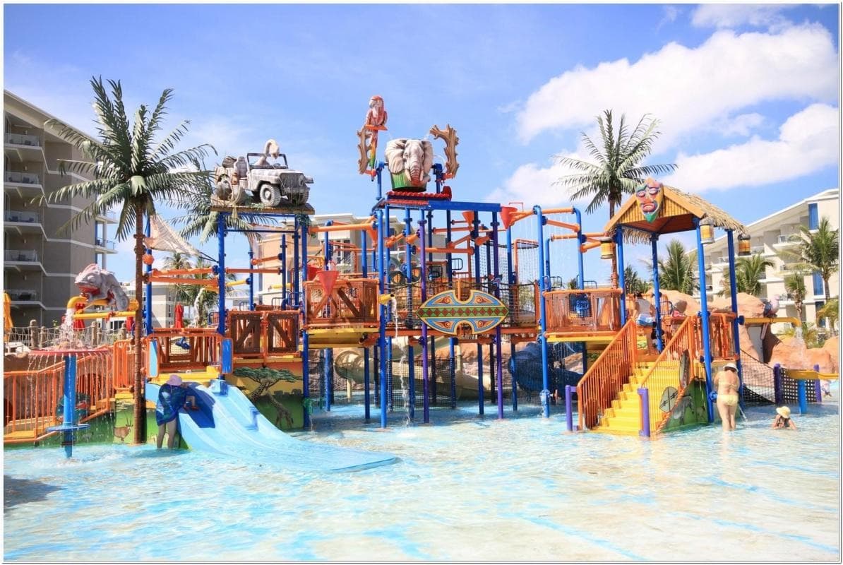 Splash Jungle Water Park