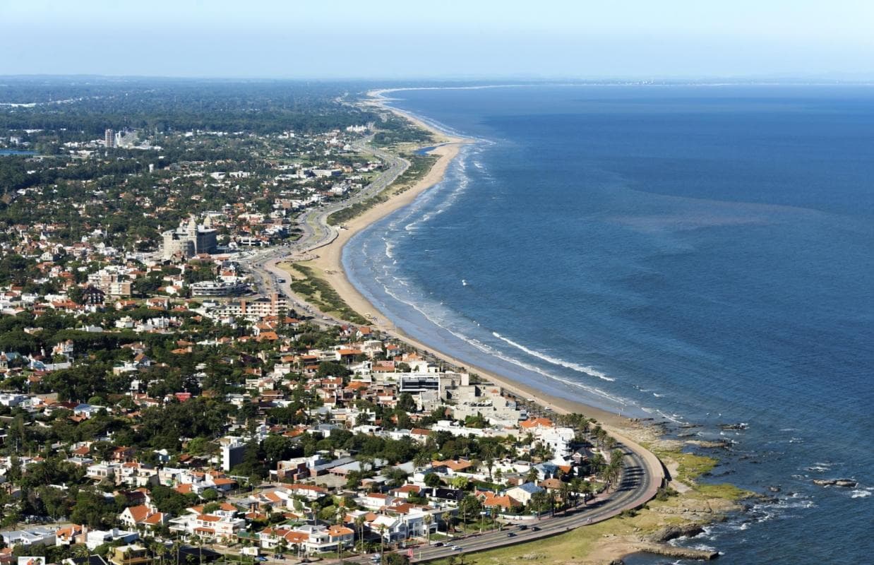 Rambla of Montevideo (Rambla de Montevideo)