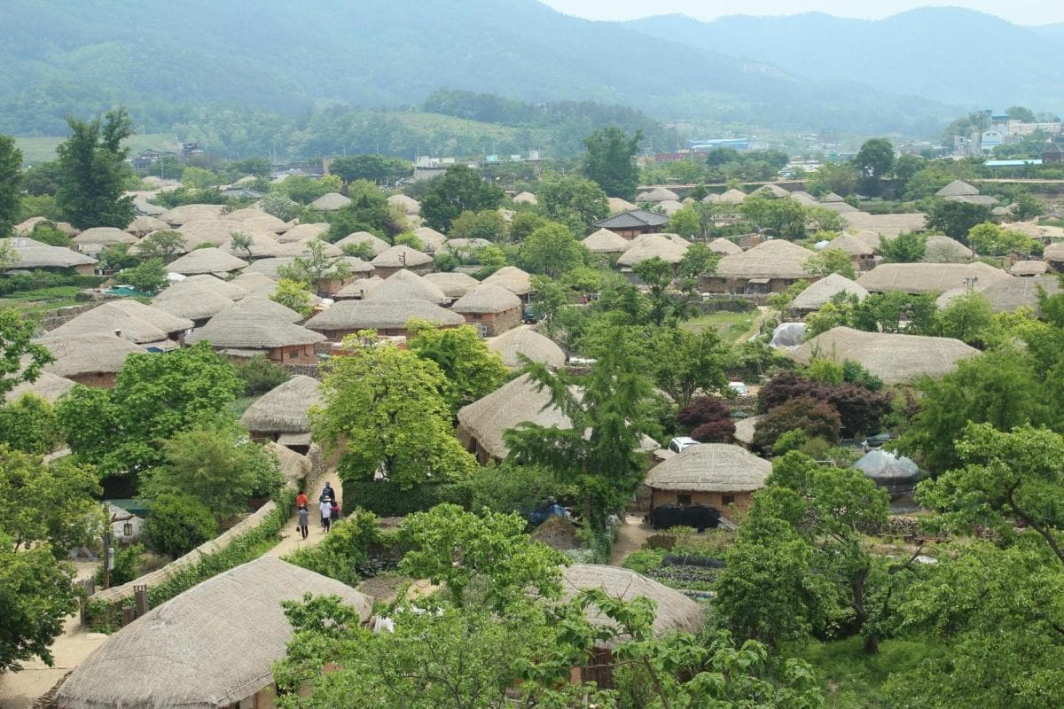 Naganeupseong Folk Village