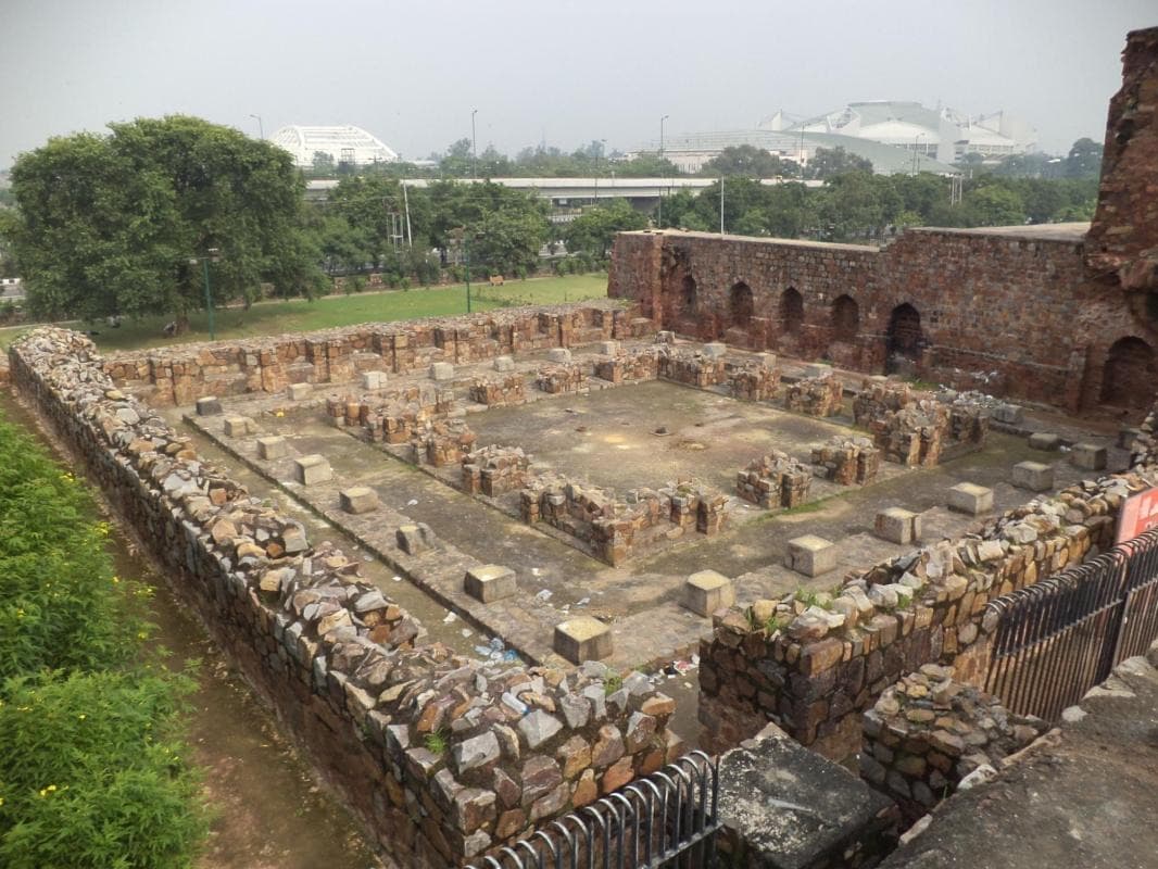 Feroz Shah Kotla Fort
