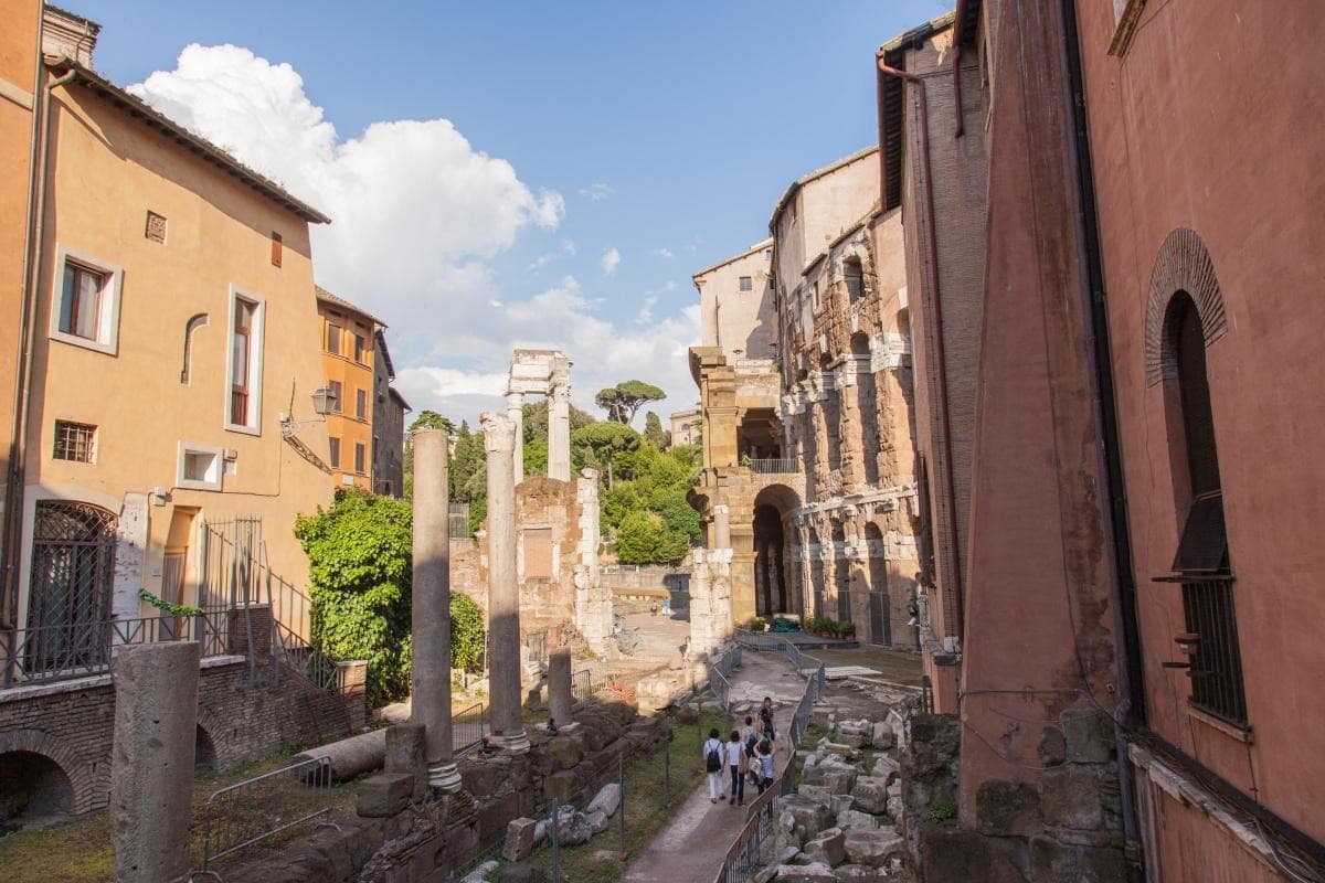 Portico of Octavia (Portico di Ottavia)