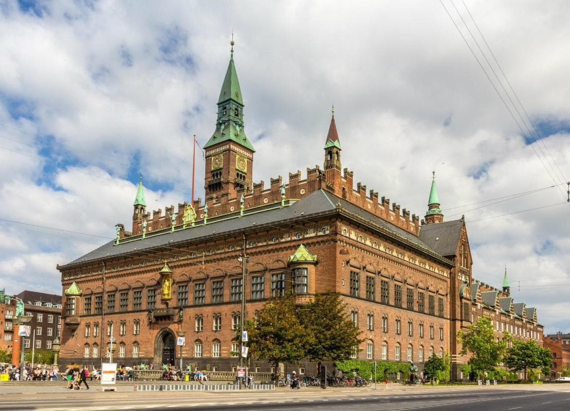 City Hall Square (Radhuspladsen)