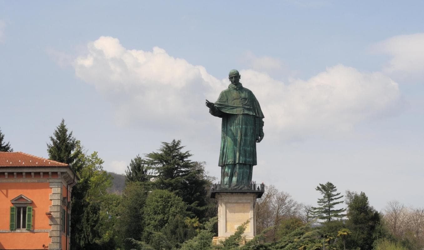 Colossus of San Carlo Borromeo (Sancarlone)