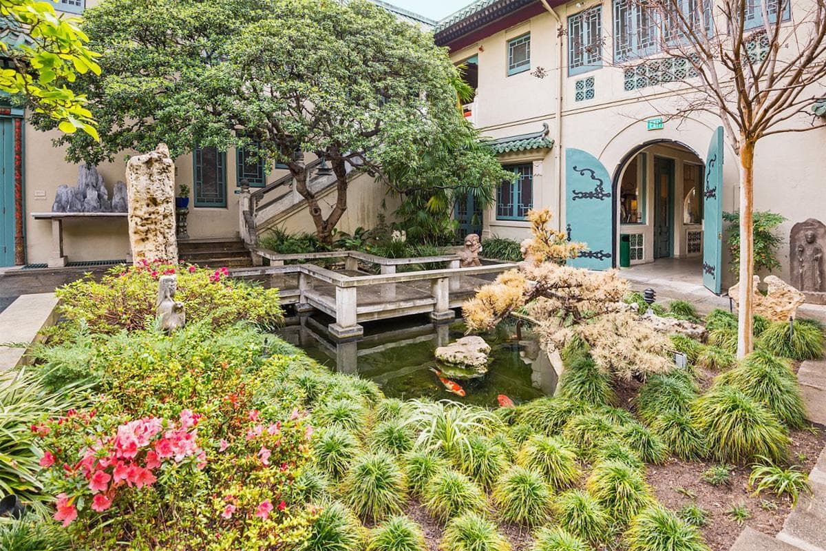 USC Pacific Asia Museum