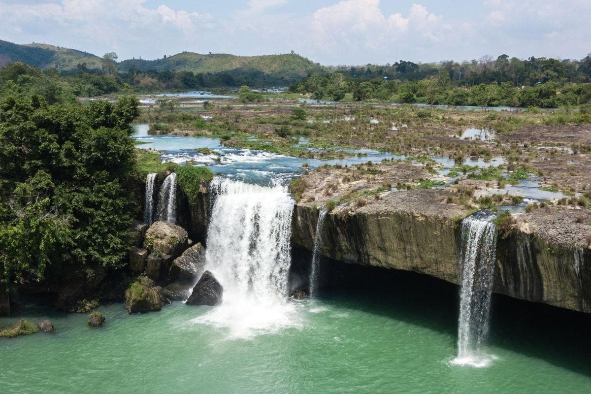 Dray Nur Waterfall