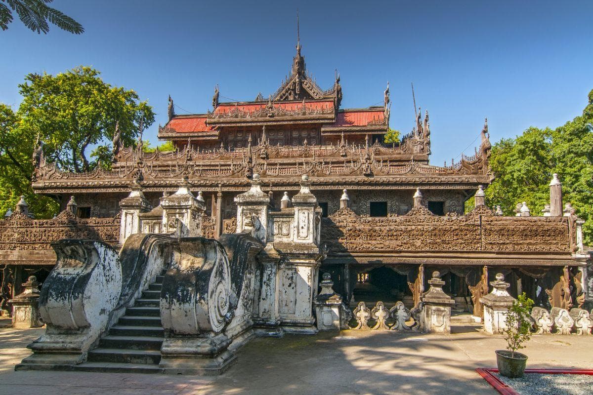 Shwenandaw Monastery
