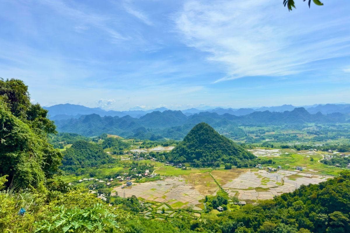 Thung Khe Pass