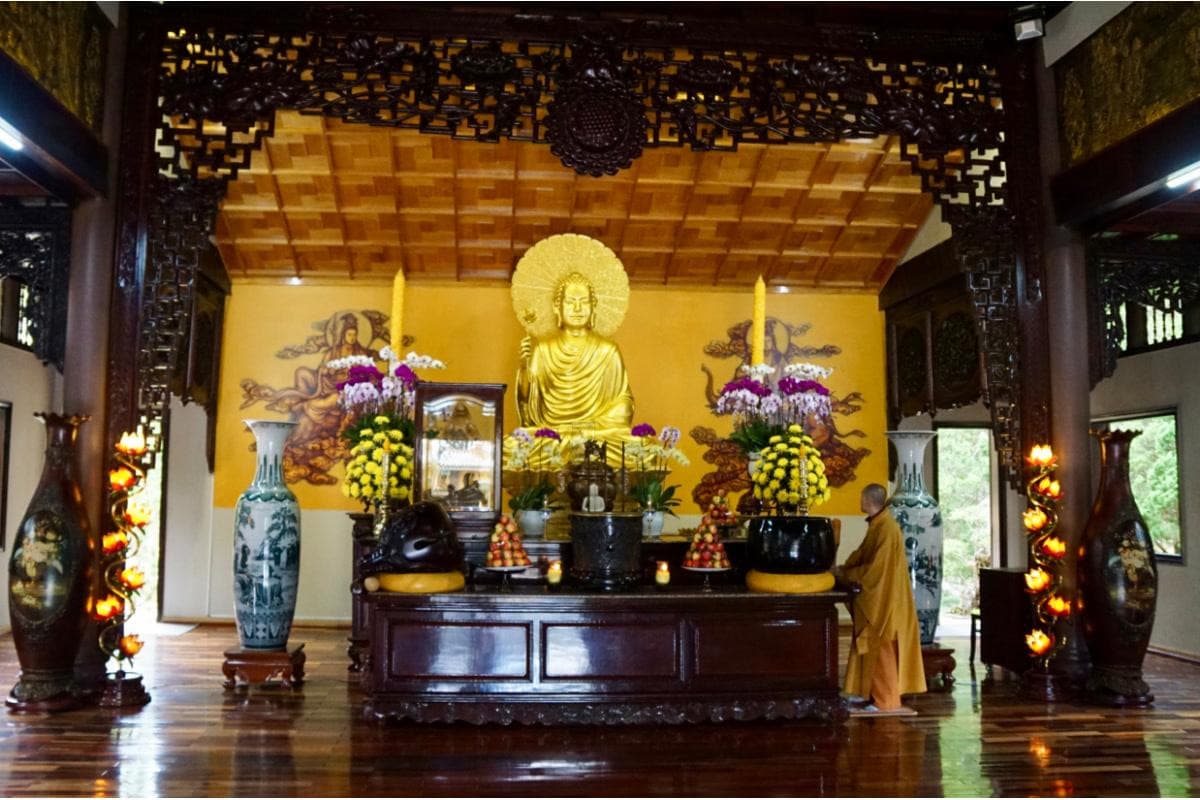 Truc Lam Phuong Nam Zen Monastery