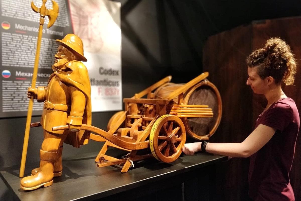 Leonardo Interactive Museum®