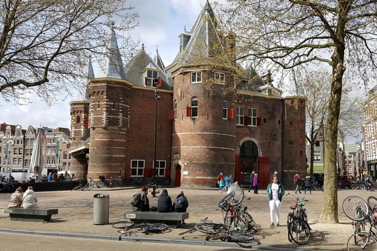 New Market Square (Nieuwmarkt)