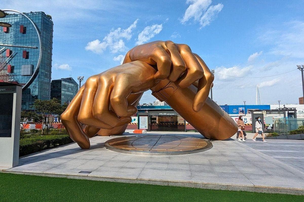 Statue of Gangnam Style