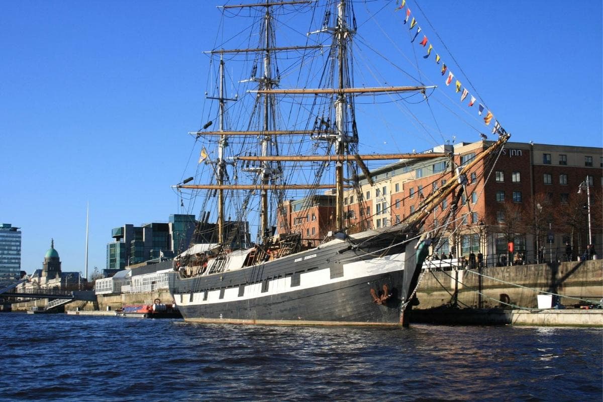 Jeanie Johnston Tall Ship