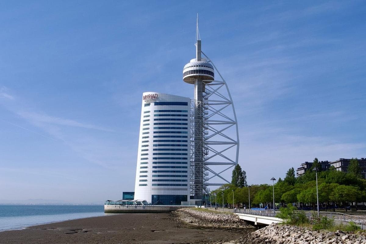 Vasco da Gama Tower (Torre Vasco da Gama)
