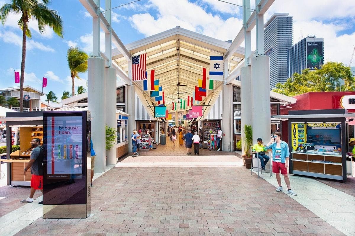 Bayside Marketplace