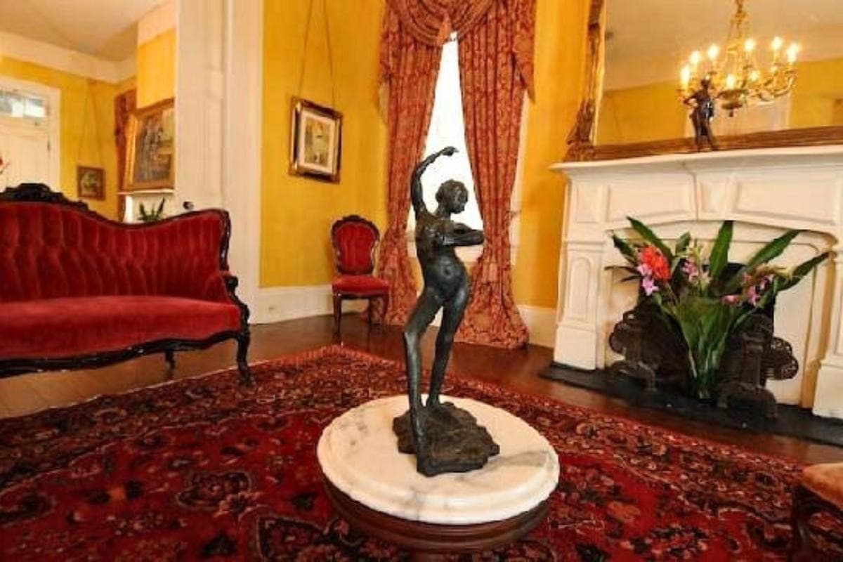 Degas House