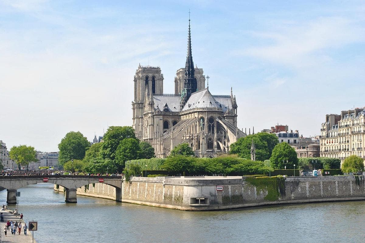 Left Bank (Rive Gauche)