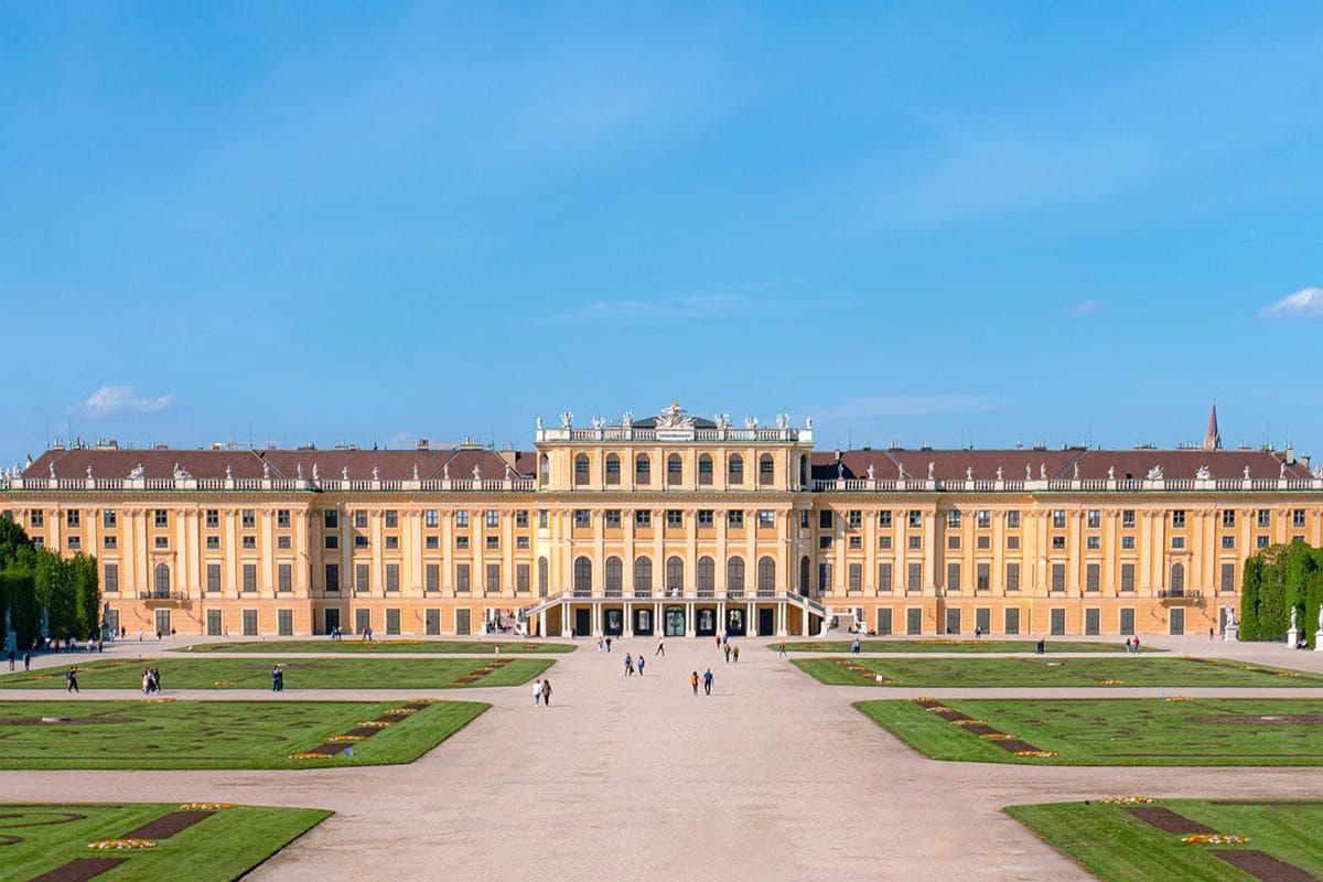 Schönbrunn Palace (Schloss Schönbrunn)