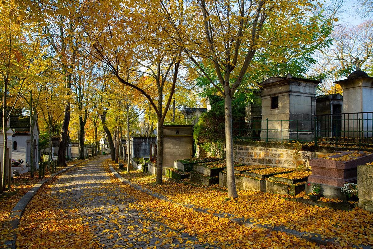 Père Lachaise Cemetery