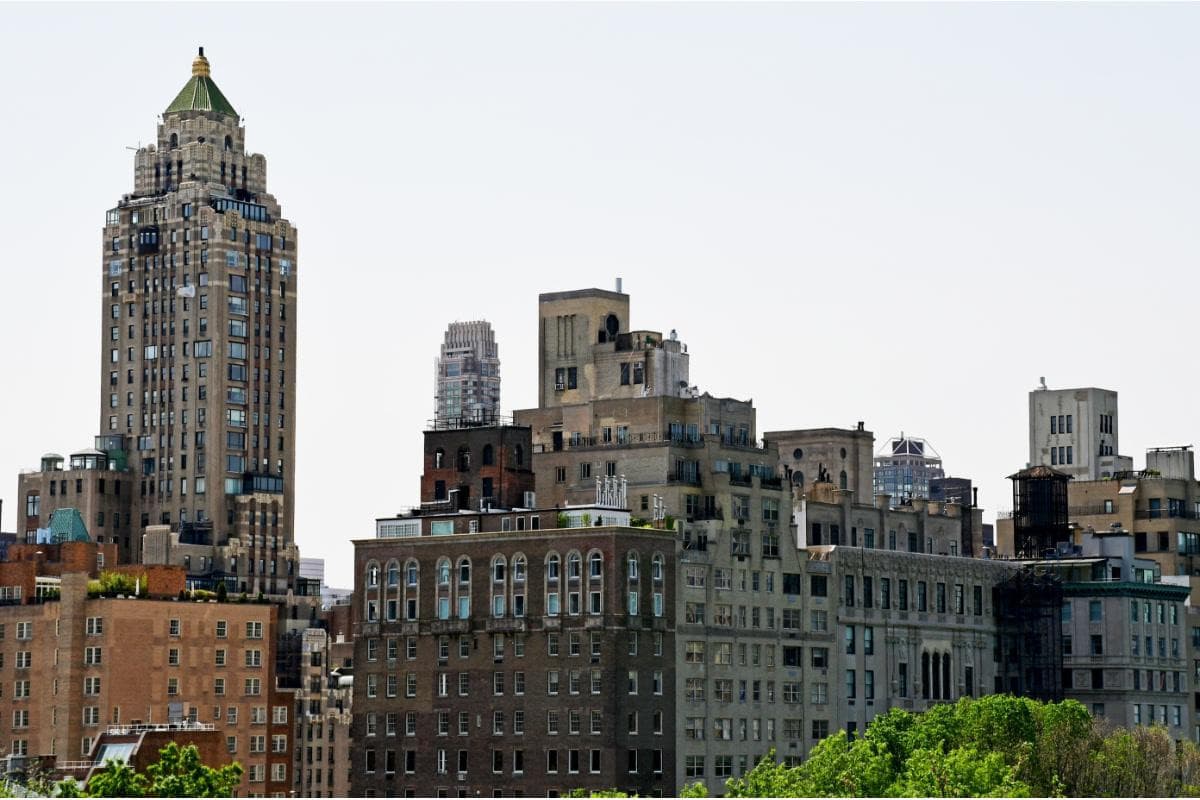 Empire Hotel