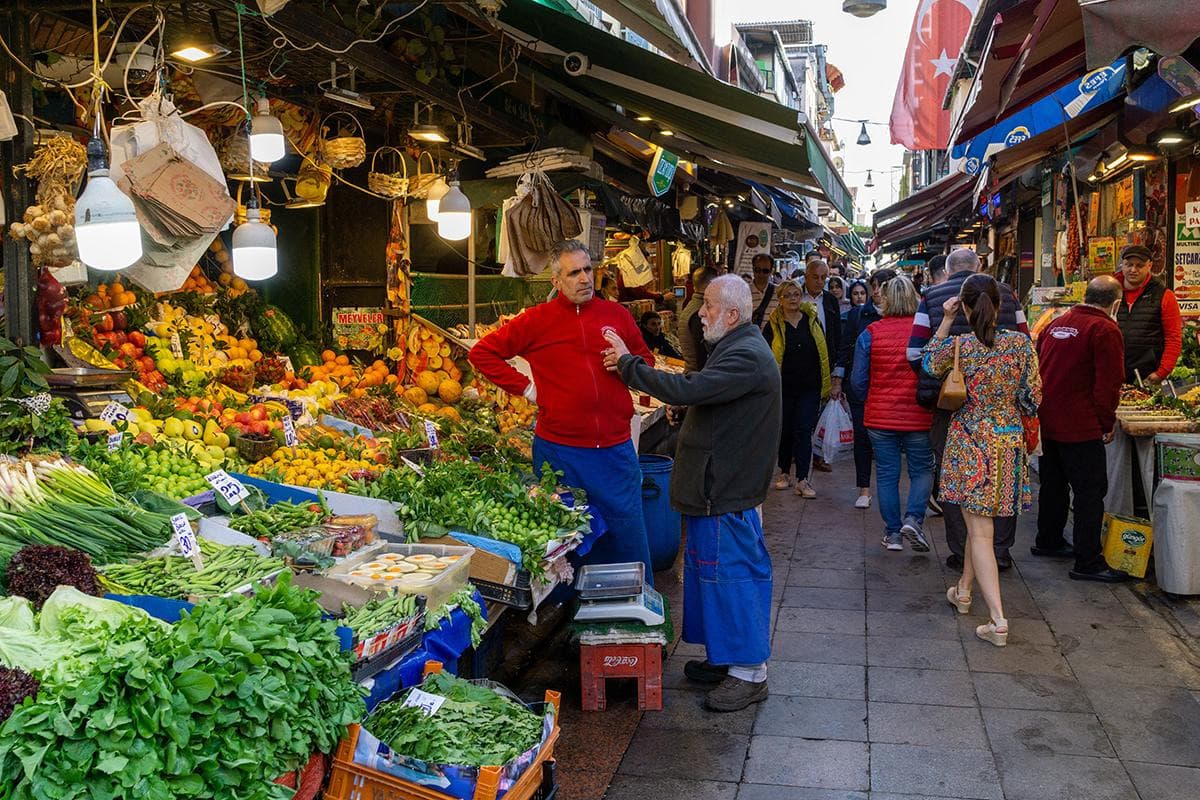 Kadikoy Market (Kallavi Kadiköy)