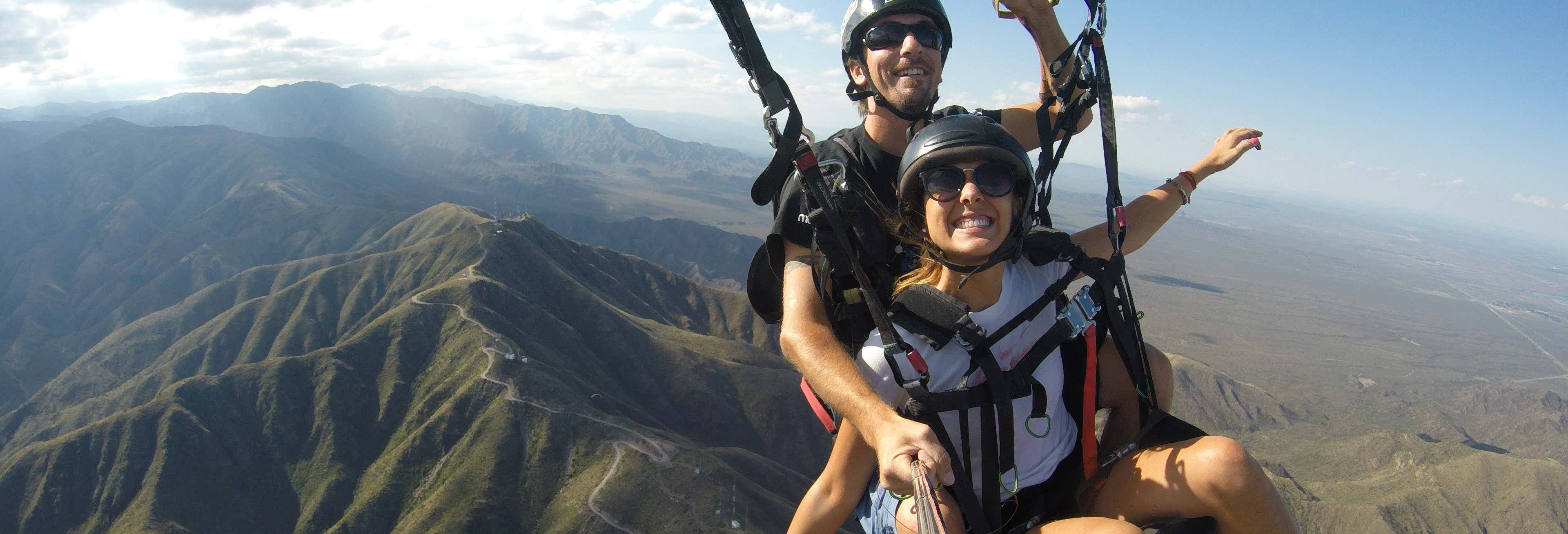 Best Paragliding Experiences in Mendoza, Argentina