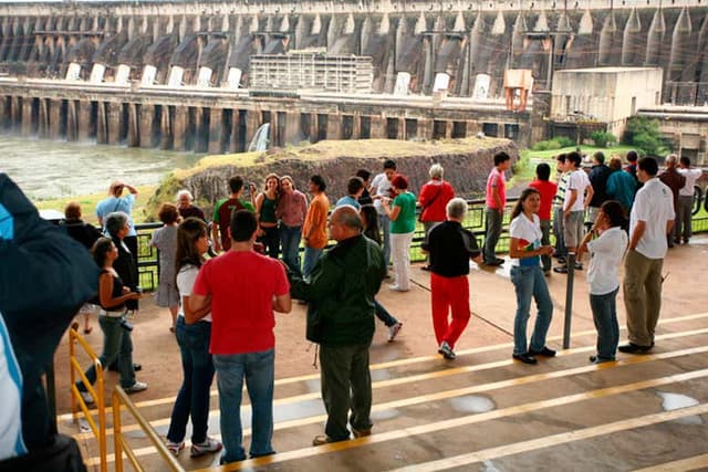 Itaipu Dam Sightseeing Tour