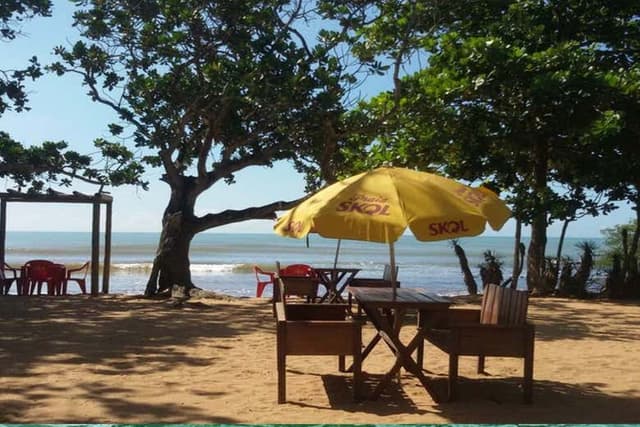 Serra & Manguinhos Beach Day Trip